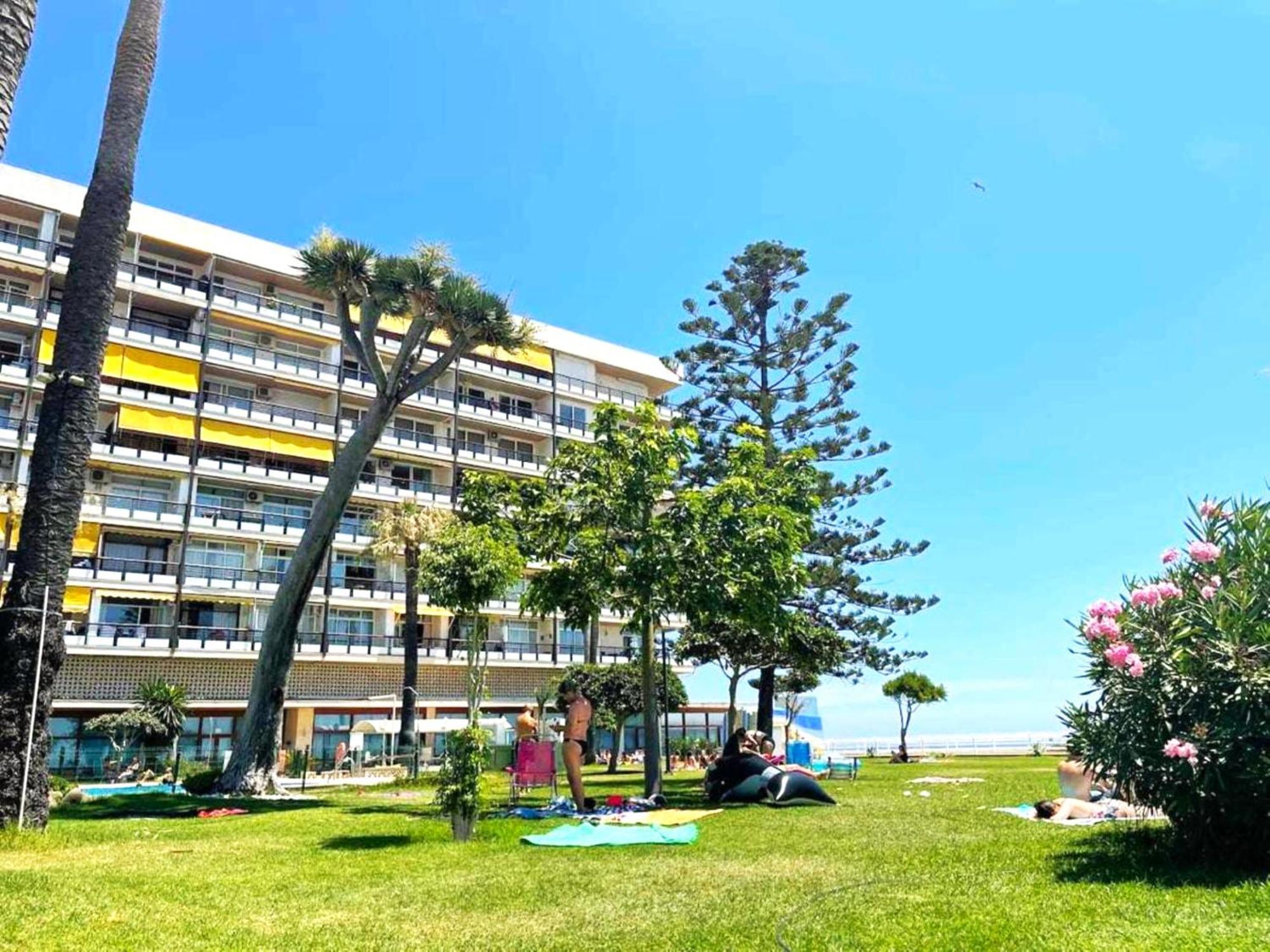 Santa Clara Modern & Exclusive Seafront Apartment トレモリノス エクステリア 写真