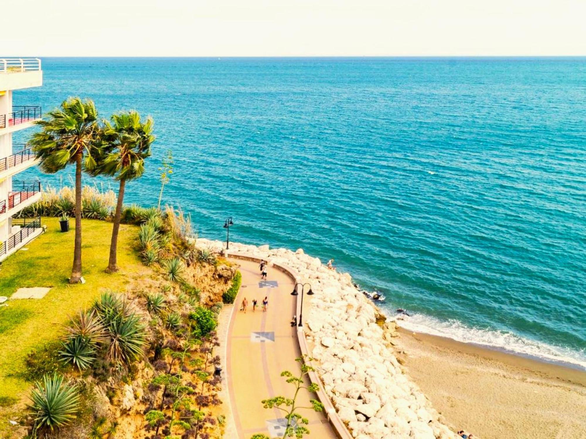 Santa Clara Modern & Exclusive Seafront Apartment トレモリノス エクステリア 写真