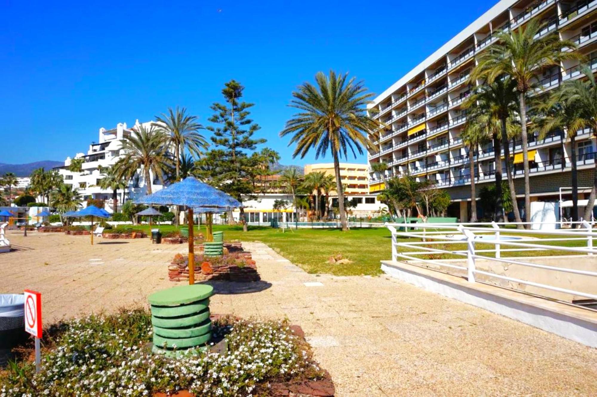 Santa Clara Modern & Exclusive Seafront Apartment トレモリノス エクステリア 写真